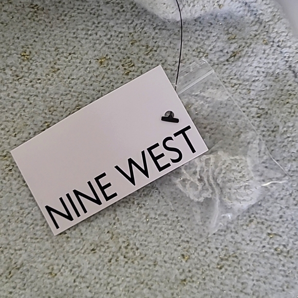 NINE WEST COZY OVERSIZED MINT SWEATER NWT - Picture 6 of 8